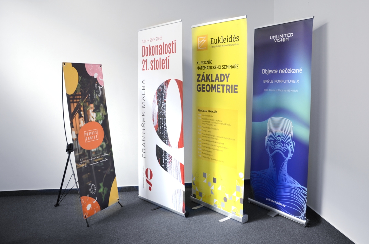 Roll-up banner podle typu akce a četnosti použití