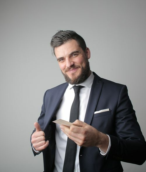 Oslňte klienty i obchodní partnery moderními vizitkami: co by na nich rozhodně nemělo chybět? 